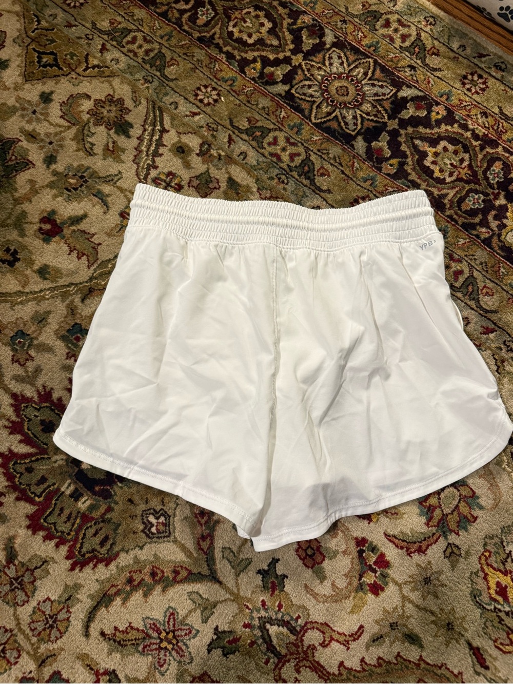 Abercrombie YPB Flowy White Shorts - Picture 5 of 6